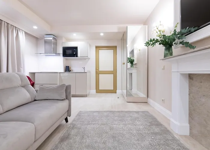 Meltzer Hotel apartamentowy 4*